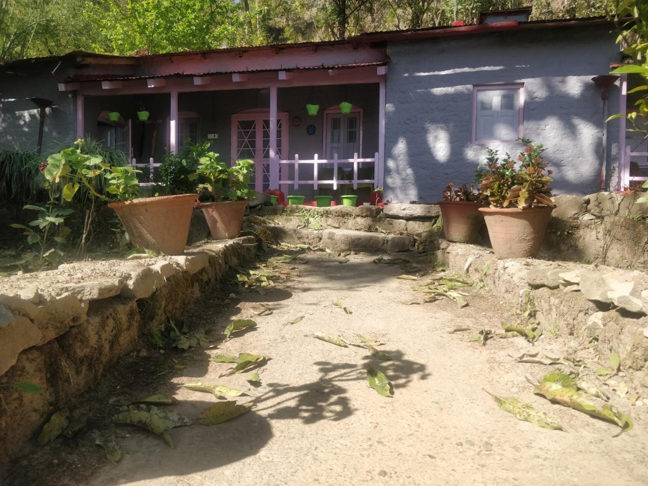 A Pousada Hots Nainital Patwa Dunga Exterior foto